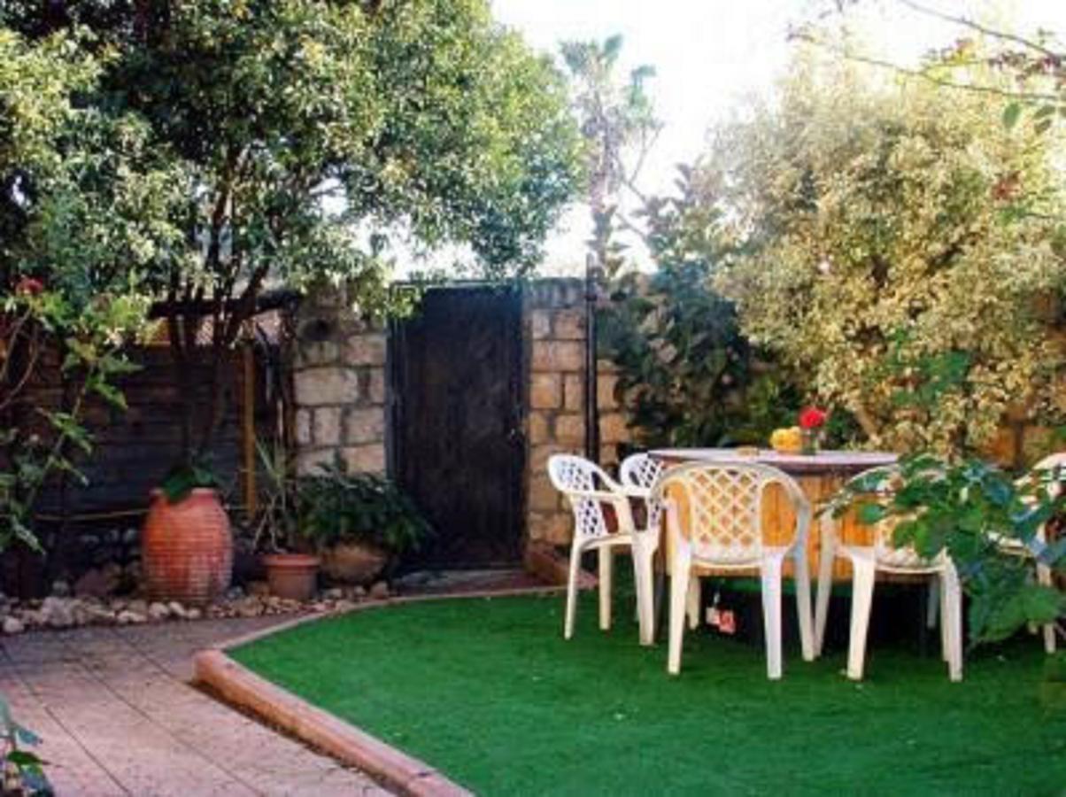 Villa Hadar Bakfar à Yessud Haméala Extérieur photo